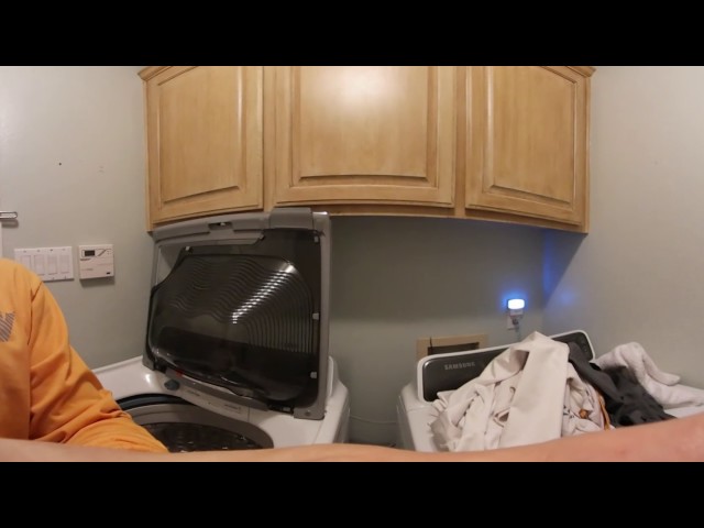 [Laundry Room] How did I end up in the Washer?? [VR 360]