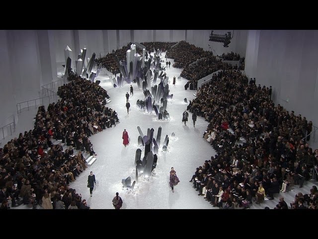 Fall-Winter 2012/13 Ready-to-Wear Show – CHANEL Shows