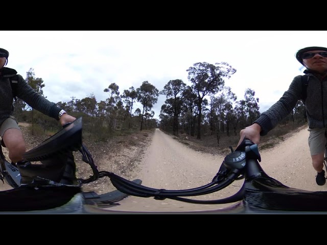 VALK MX6 26'' Electric bike - test on a dirt trail, then some bitumen riding (360 video).