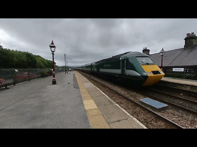 The Staycation Express HST train at Garsdale station on 2021-08-31 at 1204 in VR180