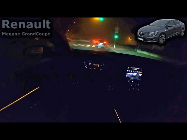 2025 Renault Megane GrandCoupé TCe 140 EDC | foggy night POV driving