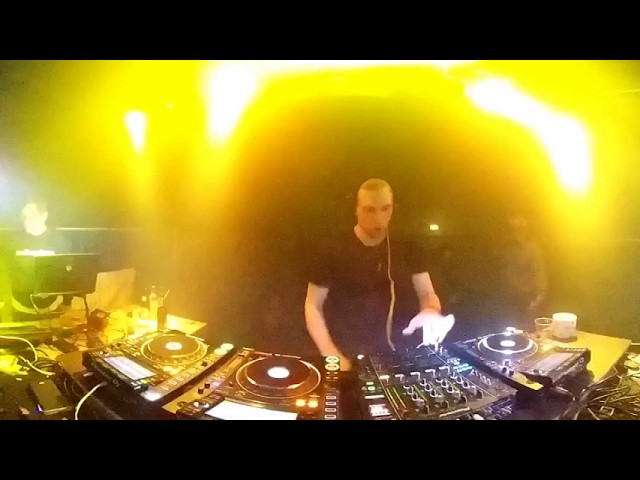 HIGH THERE@ THe FiNaL CouNTDoWN  PoRN & BaSS 27 @ 24.11.18  Teil 1