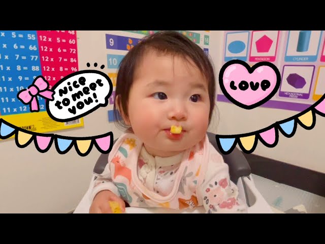 #babyvalerie eating corn crackers fingers food cute reaction #hungrybaby 9m+ adorable eating moment