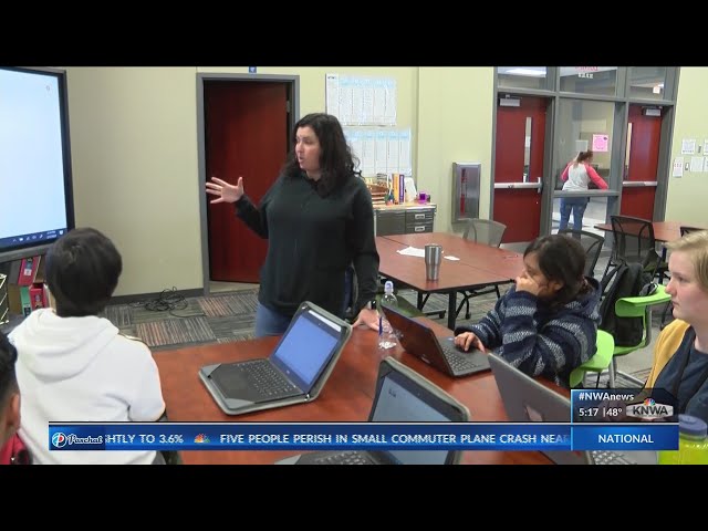 Springdale AP class follows action-packed week in politics (KNWA)