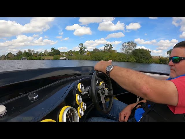 Talon 22 with big block V8 stern drive running fast on the river!