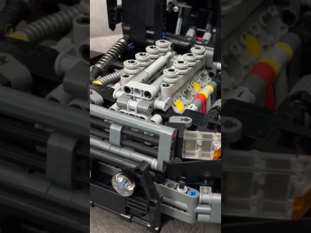 Amazing LEGO Technic V8 Engine Reveal