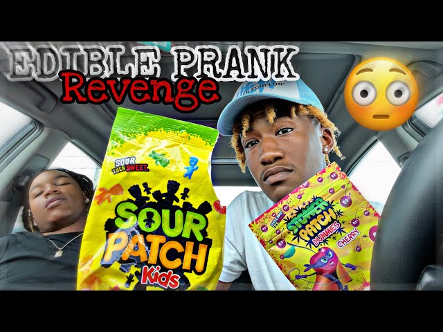 @Archiviistes  Gave Me EDDIES REVENGE PRANK* PART 2