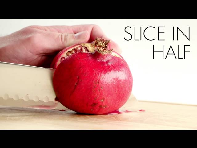 How to Deseed a Pomegranate - Kitchen Quickies