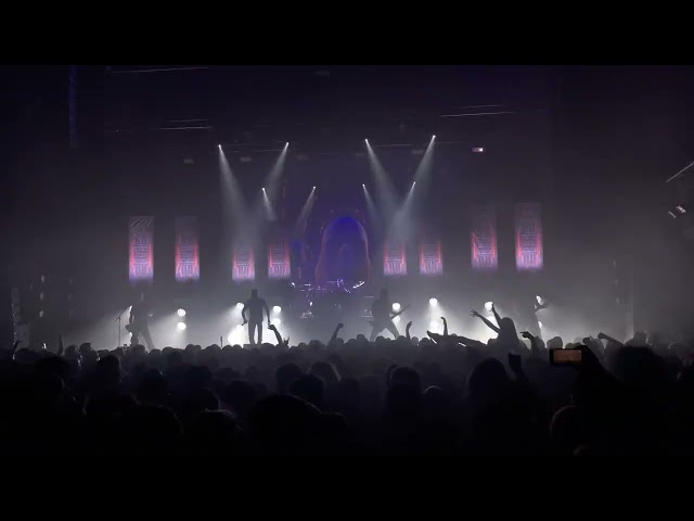 MESHUGGAH - DEMIURGE / FUTURE BREED MACHINE (with lyrics) live at L'Olympia Paris 2022-06-05