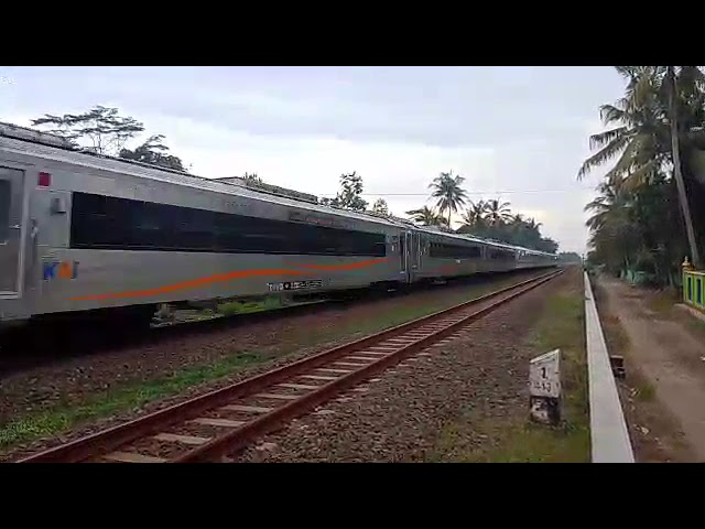 Hasil kemarin #train #keretaapi #kontenkreatorkeretaapi #martulusgraychannel