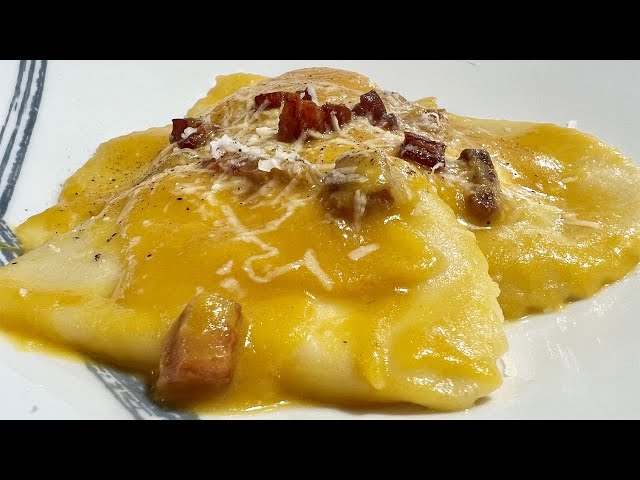 A super TASTY FIRST of PASTA RAVIOLI with Creamy PUMPKIN and Crispy BACON