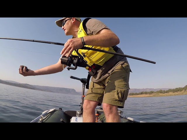 Dropping your carp bait from boat - Specimen Carp Angling