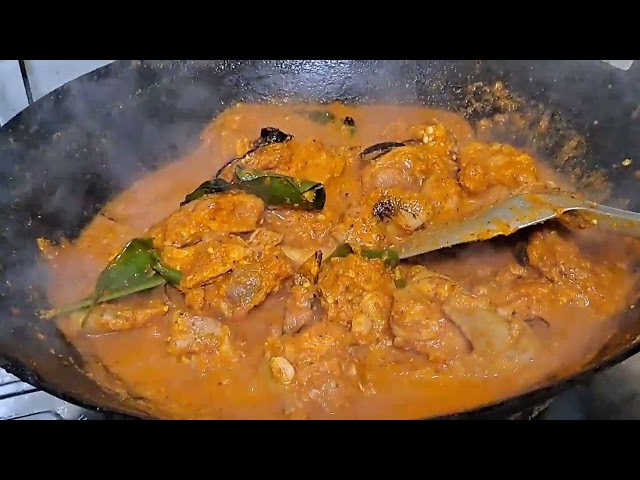 memasak kalio ayam kampung