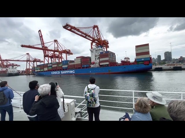 Vancouver's Inner Harbour Cruise. From Vancouver to North Vancouver.