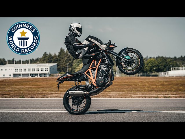 Fastest motorcycle handlebar wheelie - Guinness World Records