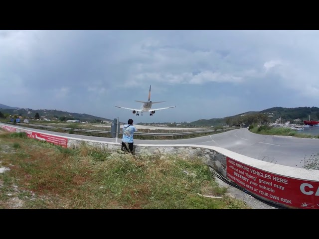 360 Video: Thomas Cook (UK) Airbus A321 landing at Skiathos