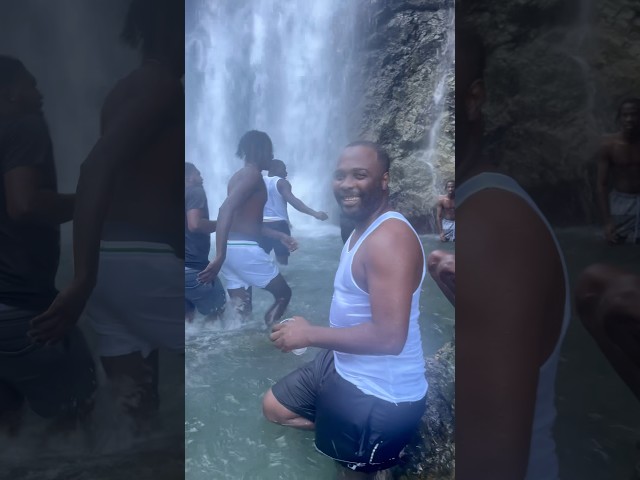 Would you go into the falls?? #shortsvideo #shorts #nature #travel #jamaicaadventure #trendingshorts