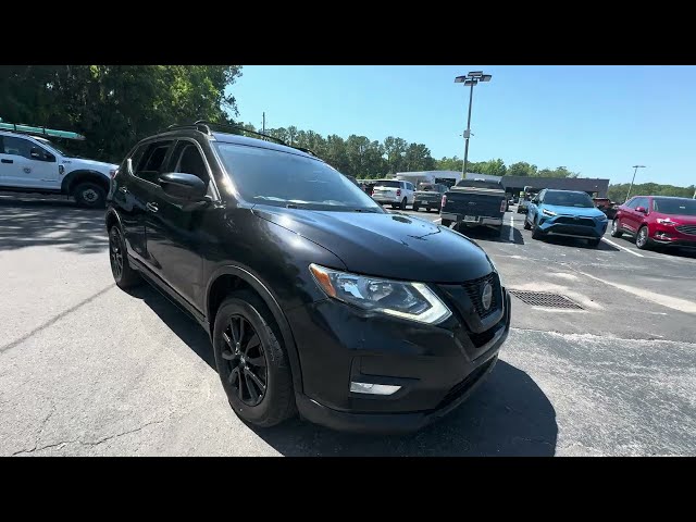 2018 Nissan Rogue SV SUV Black Edition