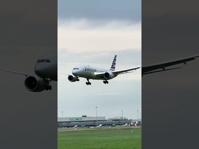 Boeing 787-8 Dreamliner American Airlines Philadelphia (PHL) Dublin (DUB) AA722