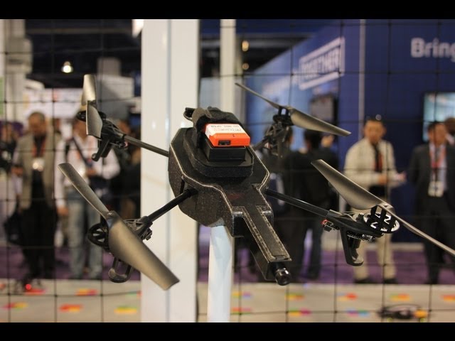 CES 2013 - Parrot AR.Drone 2.0 Synchronized Flight Demo