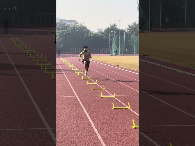 Mini hurdles 🏃🔥❤️ #viralvideo #motivation #sprinter #100msprint #trackandfield #army