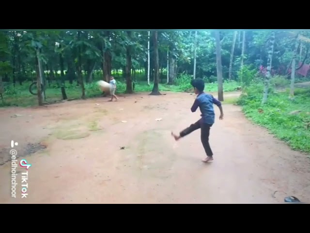 football challenge contestend 22 Abhiram football skills and football kick to tire