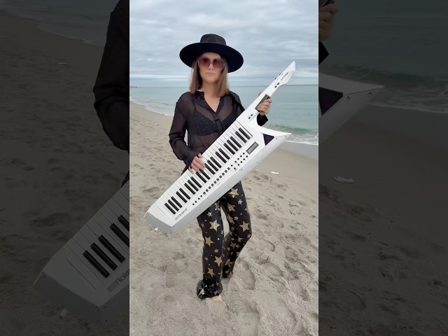 Let Me In Your Heart Tonight - Tender May ❤️ #keytar #miami #ocean #letmeinyourhearttonight #shorts