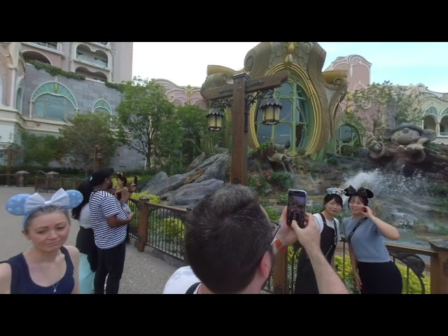 Tokyo Disney Sea (Oct '24) - Fantasy Springs in VR180