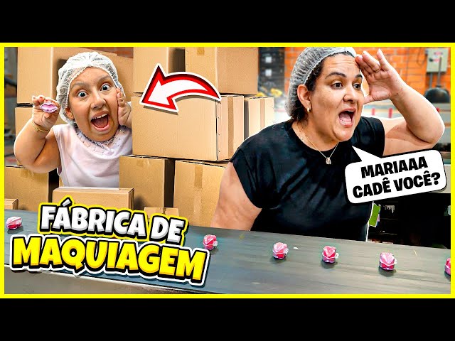 Maria Clara SUMIU na Fábrica de maquiagens * Será que vêm novidades? - Clau Santana e MC Divertida