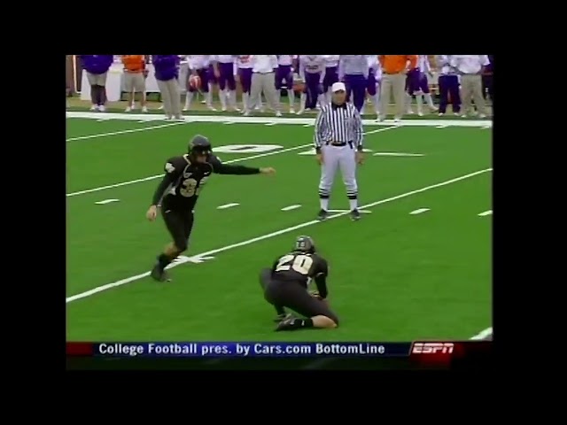 2006 Gaines Adams - Clemson vs Wake Forest