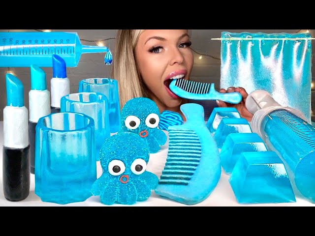 ASMR BLUE DESSERTS* EDIBLE COMB, GIANT SYRINGE, EDIBLE LIPSTICK MUKBANG 먹방