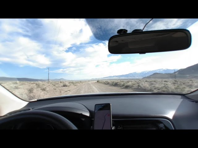 Explore the Lush Nevada Desert Off-Road in VR180