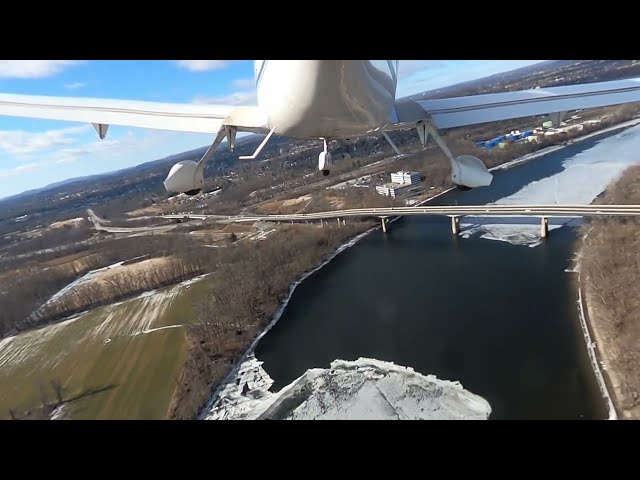 VFR Low altitude flying on a windy day in Connecticut 7B6 to KHFD #aviation #cirrusaircraft #winter