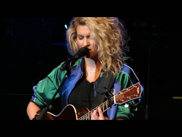 Beautiful Things - Tori Kelly Live @ Fox Theater Oakland, CA 5-19-16