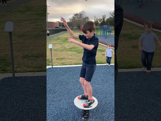 ONE MINUTE BALANCING CHALLENGE!