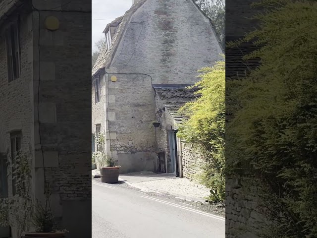 Castle Combe. A Scenic Beautiful Cotswolds Village ? Like & Subscribe Plz #CastleCombe #England