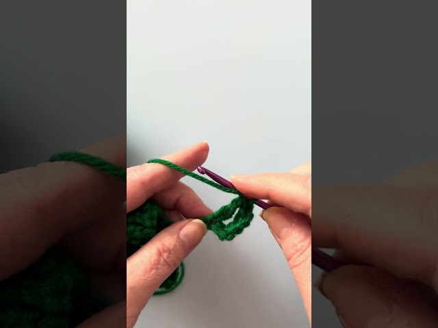 Let’s make a clover ornament together