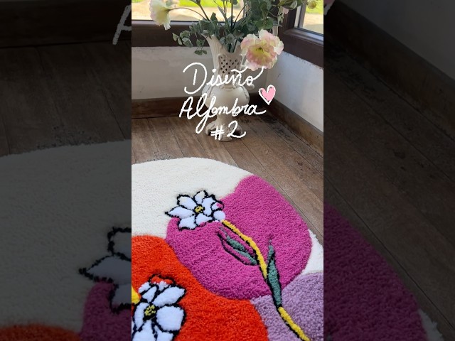 Diseño N.2 🌸#tufting #artetextil #art #homedecor #rug #alfombras #artista #emprendedora