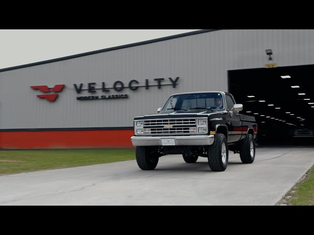 Classic Chevy K10 Square Body | Velocity 1987 Chevy K10 Custom Restomod | No.0510