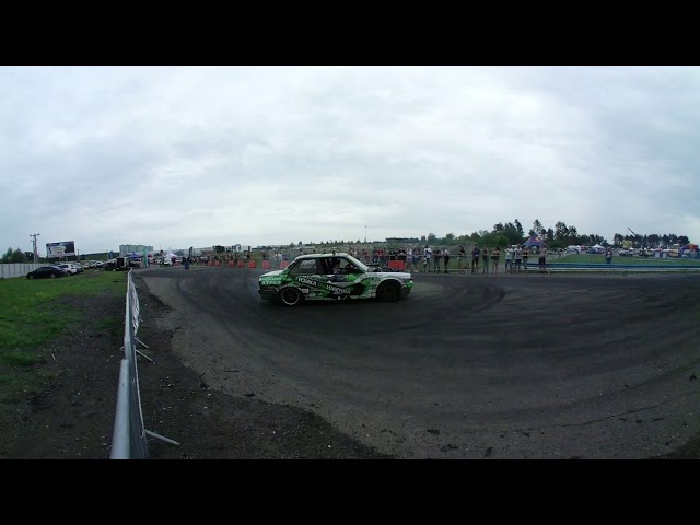 Видео 360 #Дрифт на Чайке, РТР 2018 #Samsung #Gear 360  RTR TIME ATTACK KIEV CHAIKA 2018(3)