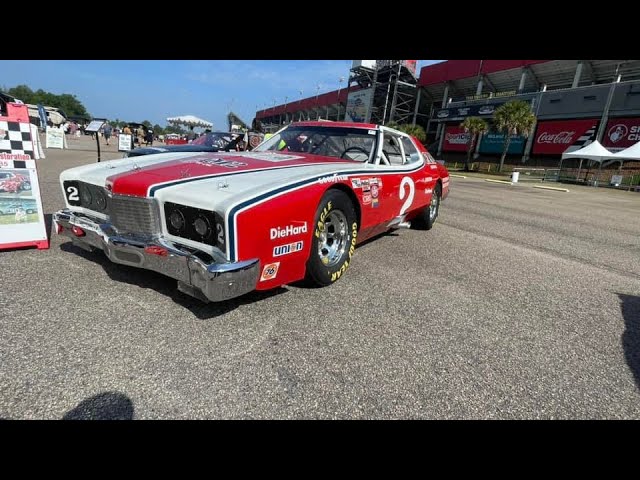 Vintage Race Cars