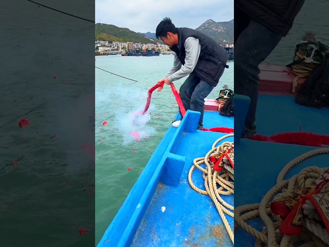 "Epic Fishing Fail: Firecracker Scares Fish Away!"#shortvideo