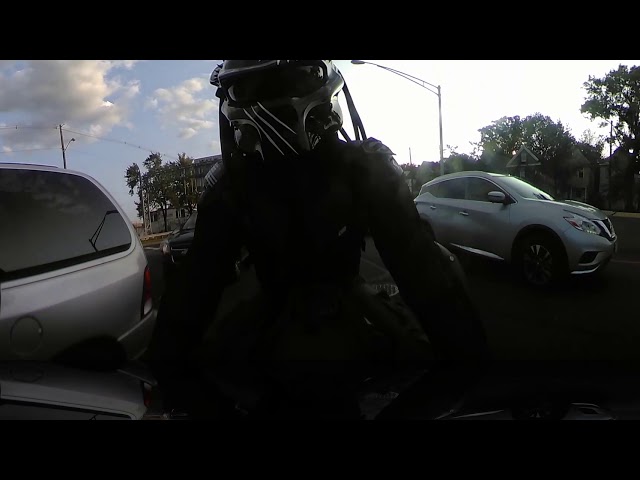 #predatorhelmet wolf Vlog  ninja  ZX10r 06 vs   BMW HP4 2016 Random Rider ( pulls) Highway battle