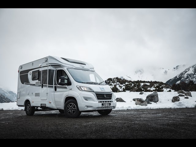 Compact for 2 Wilderness Motorhomes Walkthrough by Zac and Amanda