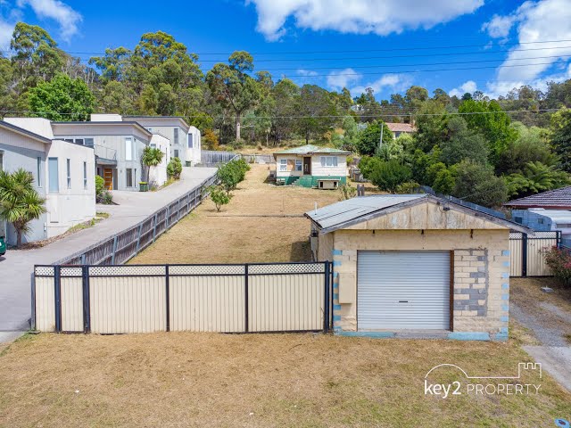 132 Pomona Rd North, Riverside – Opportunity Knocks!