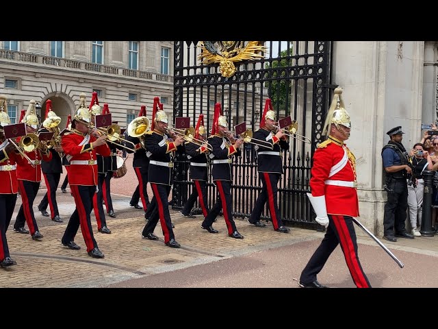 Changing of the Guard at Buckingham Palace | July 2022 |