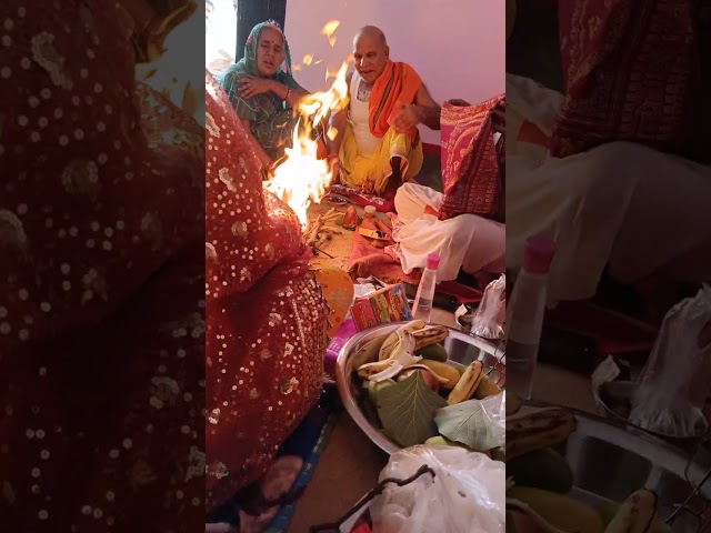 Satyanarayan Bhagwan ki hawan ho rahi hai..........