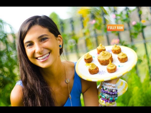 FullyRaw Carrot Cupcakes with Orange Vanilla Cream Frosting!