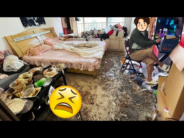 Omg😱Chaos And Rot🤮A Man's Terrible Living Habit, Full Of Trash And Bottles