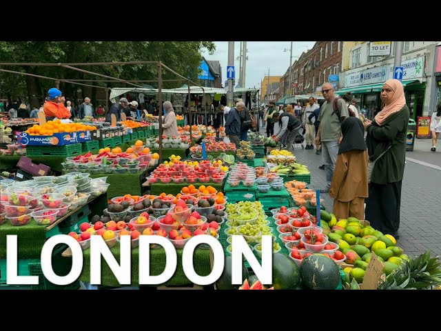 🇬🇧 LONDON STREET FOOD,  WALTHAMSTOW MARKET, EAST LONDON WALK, VIBRANT COMMUNITY, 4K HDR